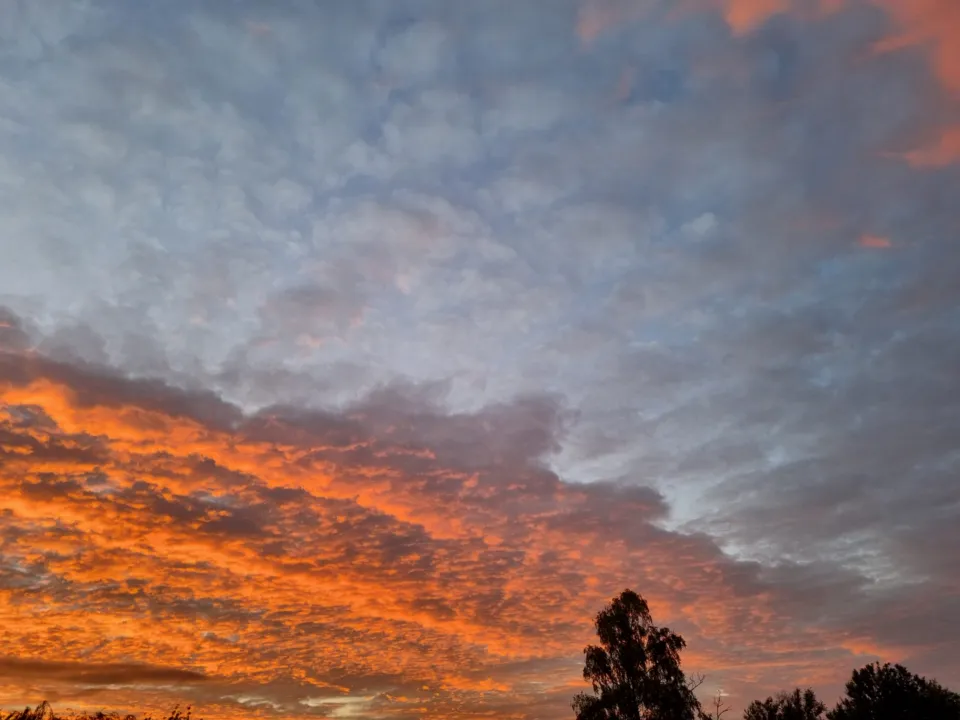 Zonsondergang 21-9-26 – foto 2 van 4, Hoogeveen, 21 september 2026